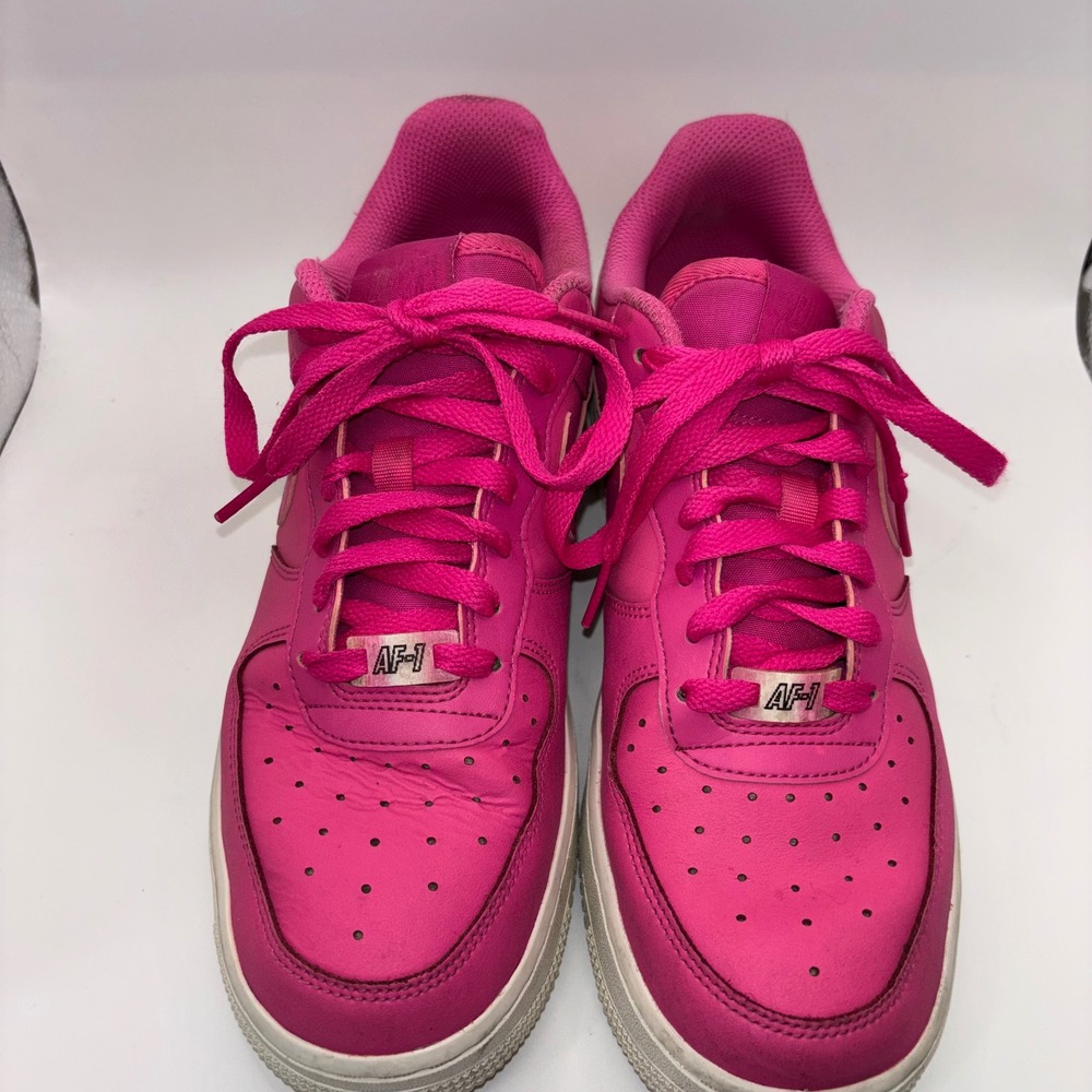 Nike Air Force 1 07 Low Active Pink Womens Sneakers AO2132-600 Size 8.5